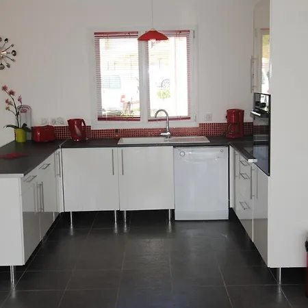Les Tamaris Villa *
