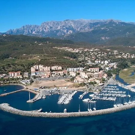 Les Tamaris Villa *